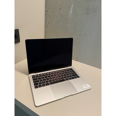 APPLE Macbook Air 8,1 2018