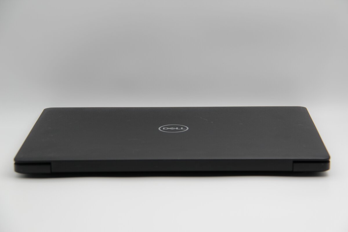 DELL Latitude 3590
