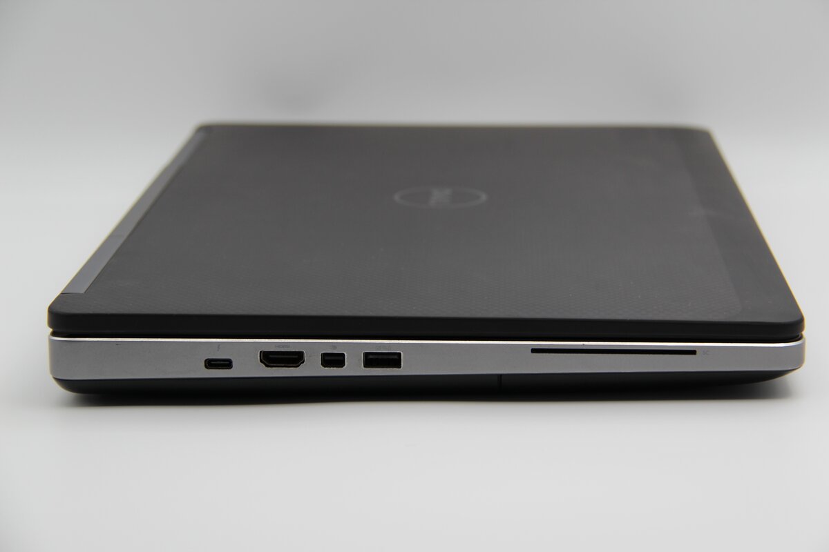 DELL Precision 7520