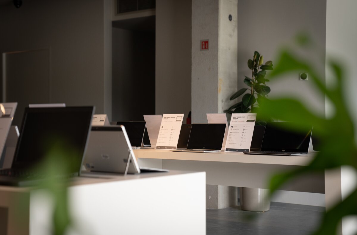 Eigen fysieke winkel